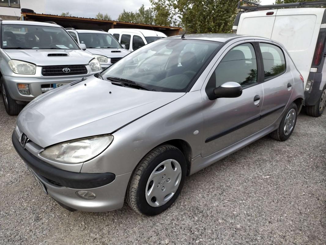 Peugeot 206 XT Pack Clim Boite auto